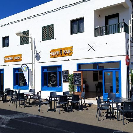 Surf House Famara Yokomosurf Hostel Exterior photo